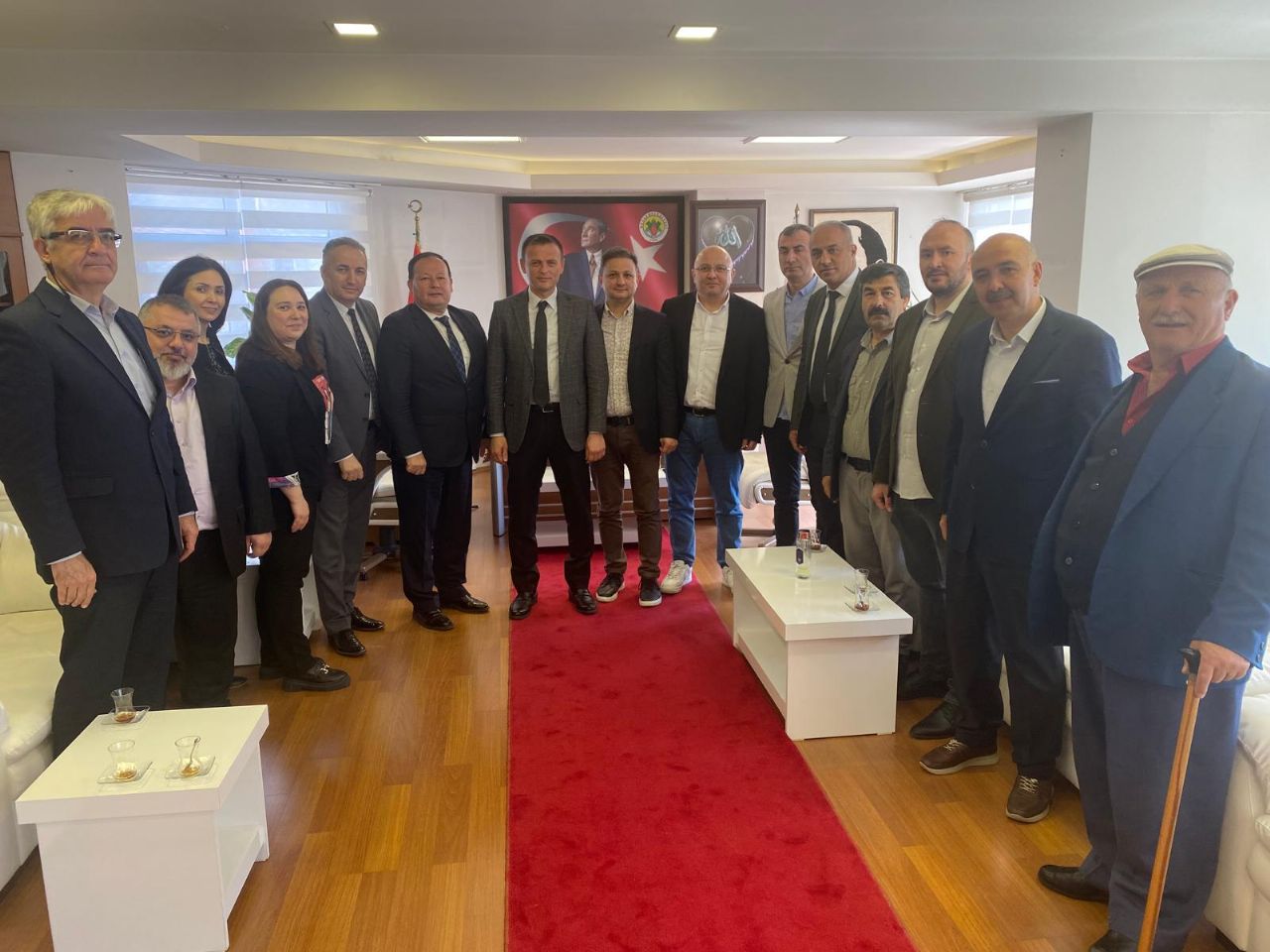 BAŞKAN ARIŞAN'A ZİYARETLER DEVAM EDİYOR