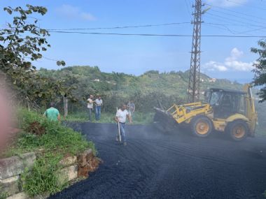 Mahallelerimizde Asfaltlama Çalışmalarımız Devam Ediyor