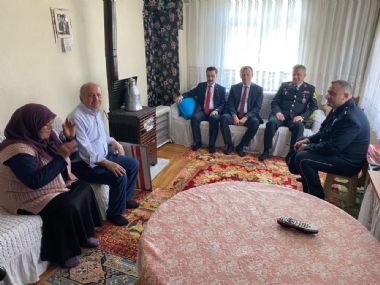 Başkan Arışan'dan Şehit Ailesi ve Kıbrıs Gazimize Bayram Ziyareti