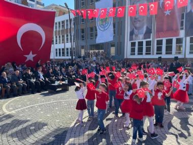 29 Ekim Cumhuriyet Bayramımızı coşkuyla kutladık. 