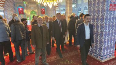 Başkan Arışan Vatandaşlarla Bayram Namazında Buluştu